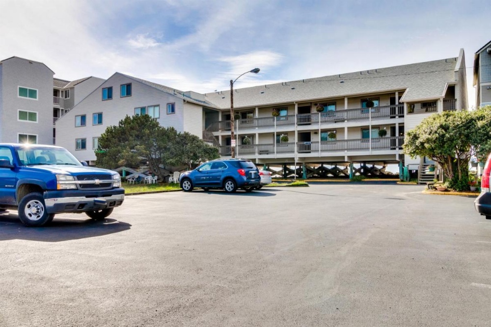 ​Rock Creek Inn Vacation Condos Image 7